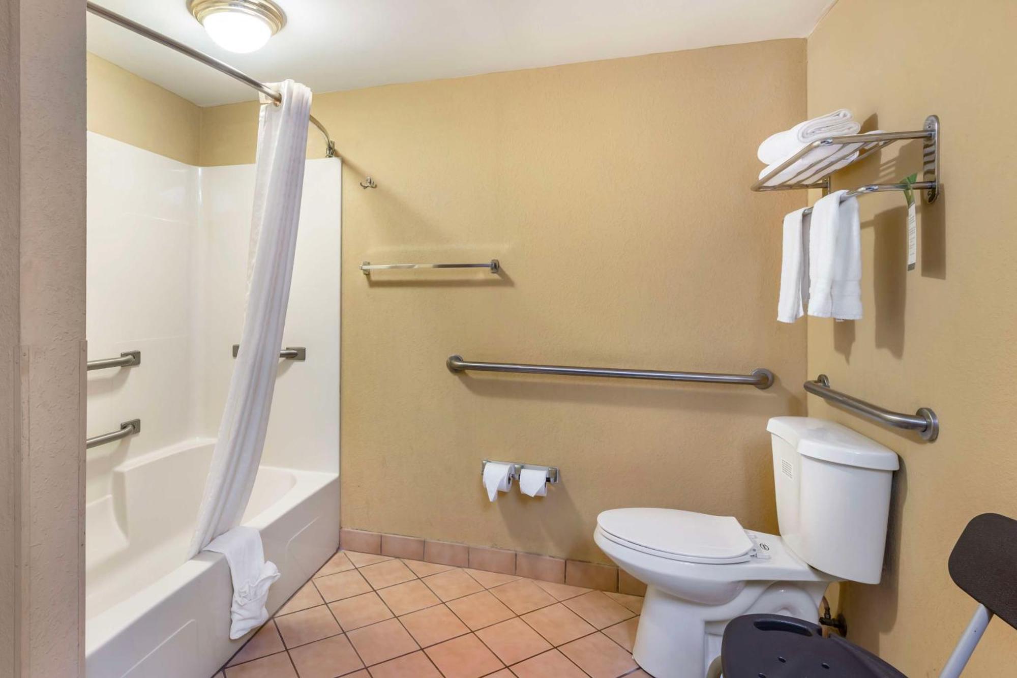Best Western Bradford Inn Swainsboro Zewnętrze zdjęcie